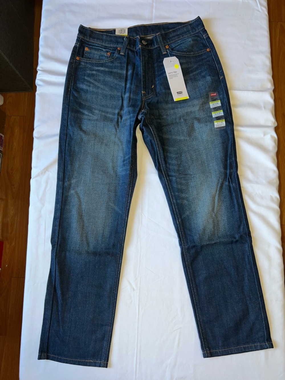 Levis 541 32x30 Athletic Jeans